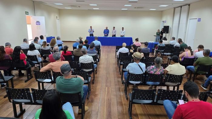 A primeira reunião foi realizada na quarta-feira (20), em Mariana, e reuniu cerca de 70 produtores rurais